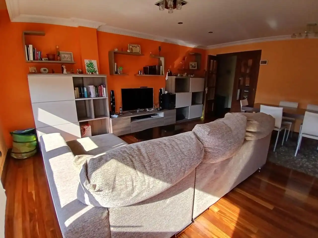 Living room of Flat for sale in Castro-Urdiales  with Heating, Parquet flooring and Terrace