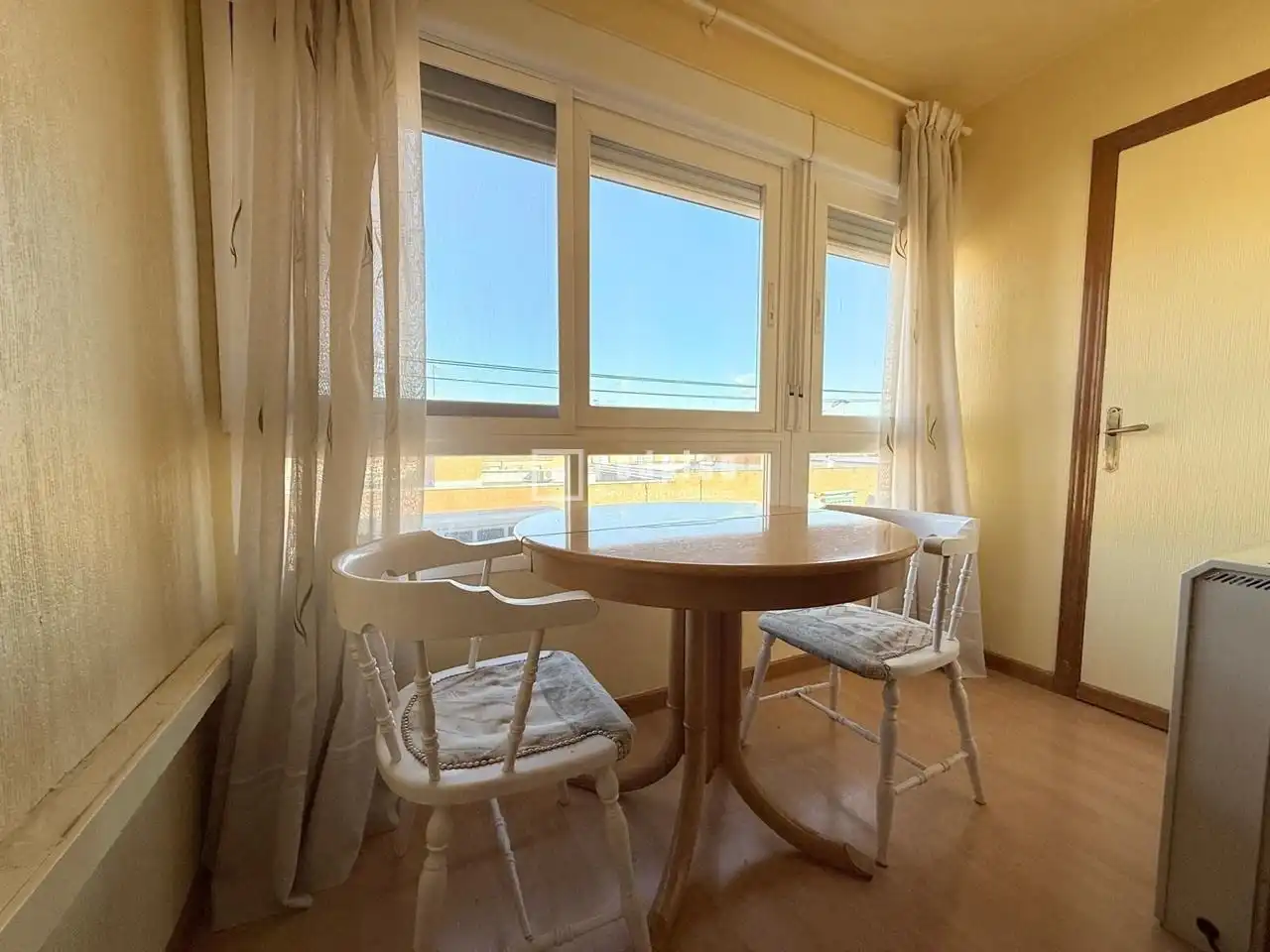 Bedroom of Flat for sale in Madrid  with Air Conditioner, Heating and Parquet flooring