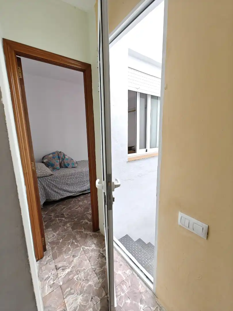 Schlafzimmer von Dachboden zum Verkauf in Ontinyent mit Terrasse, Abstellraum und Balkon