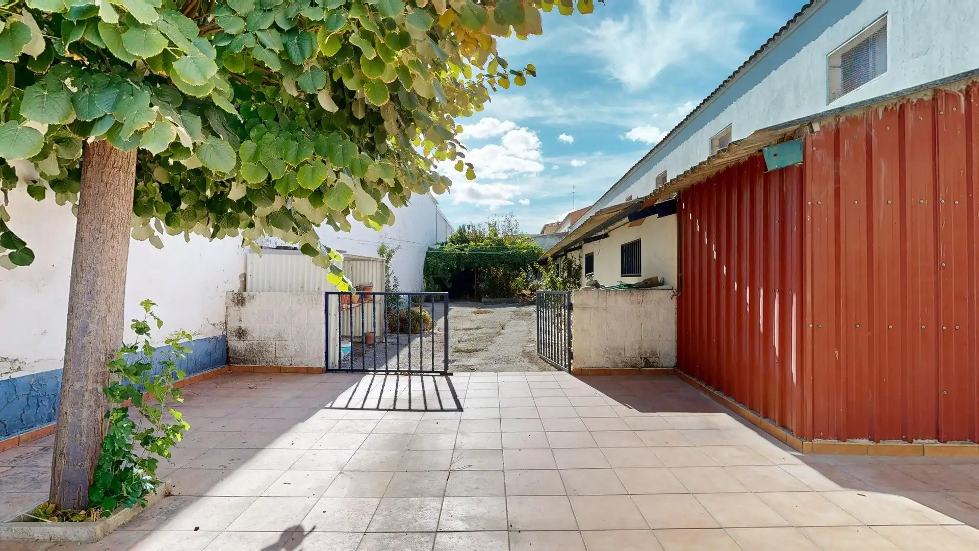 Casa o chalet en venta en Calle VAL DE LA CUEVA, Cadrete