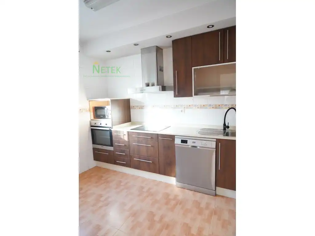 Cocina de Dúplex en venta en Murcia con Terraza