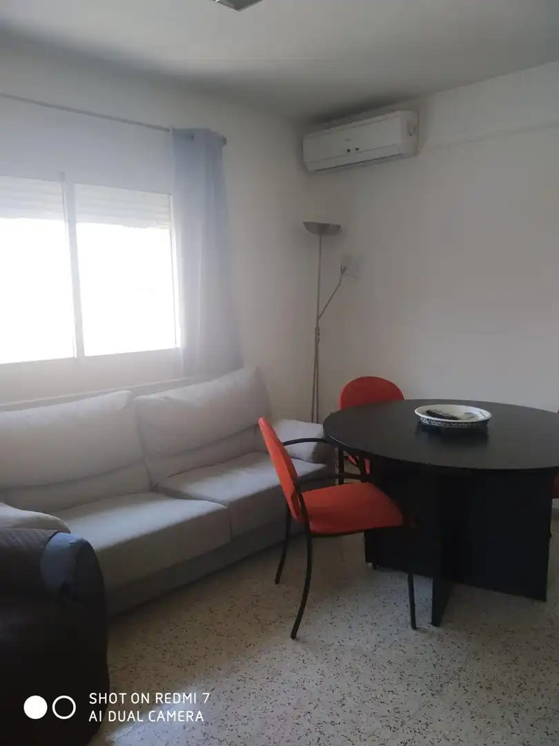 Sala de estar de Piso de alquiler en Granada con Terraza y Amueblado