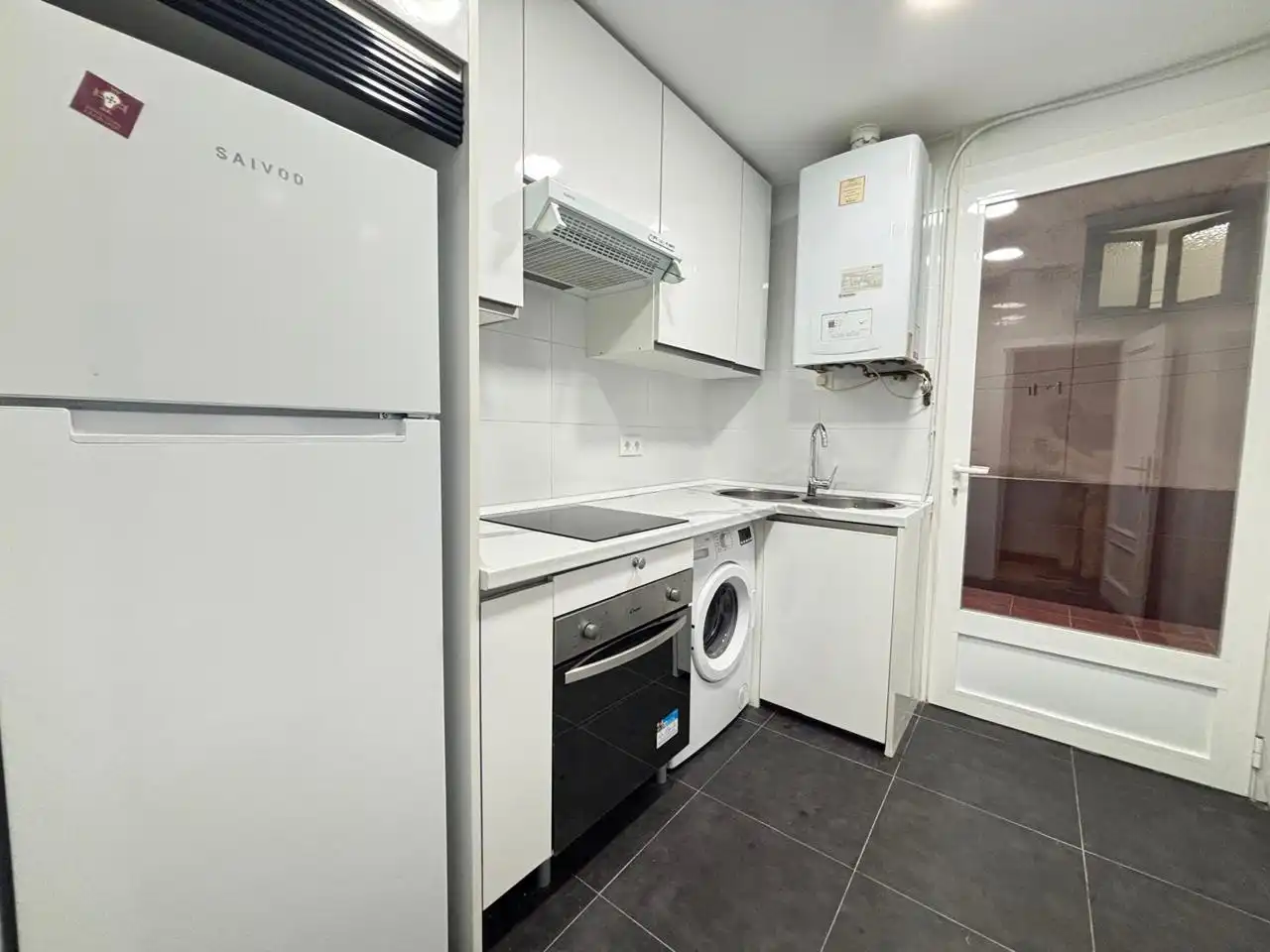 Erdgeschosswohnung mit Aufzug zur Miete in Calle de Andres Mellado, imagen 4