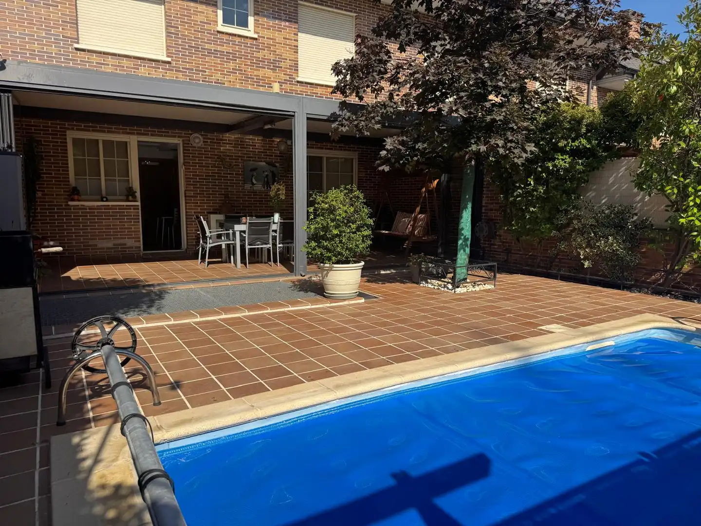 Terraza de Casa adosada en venta en Boadilla del Monte con Aire acondicionado, Calefacción y Jardín privado