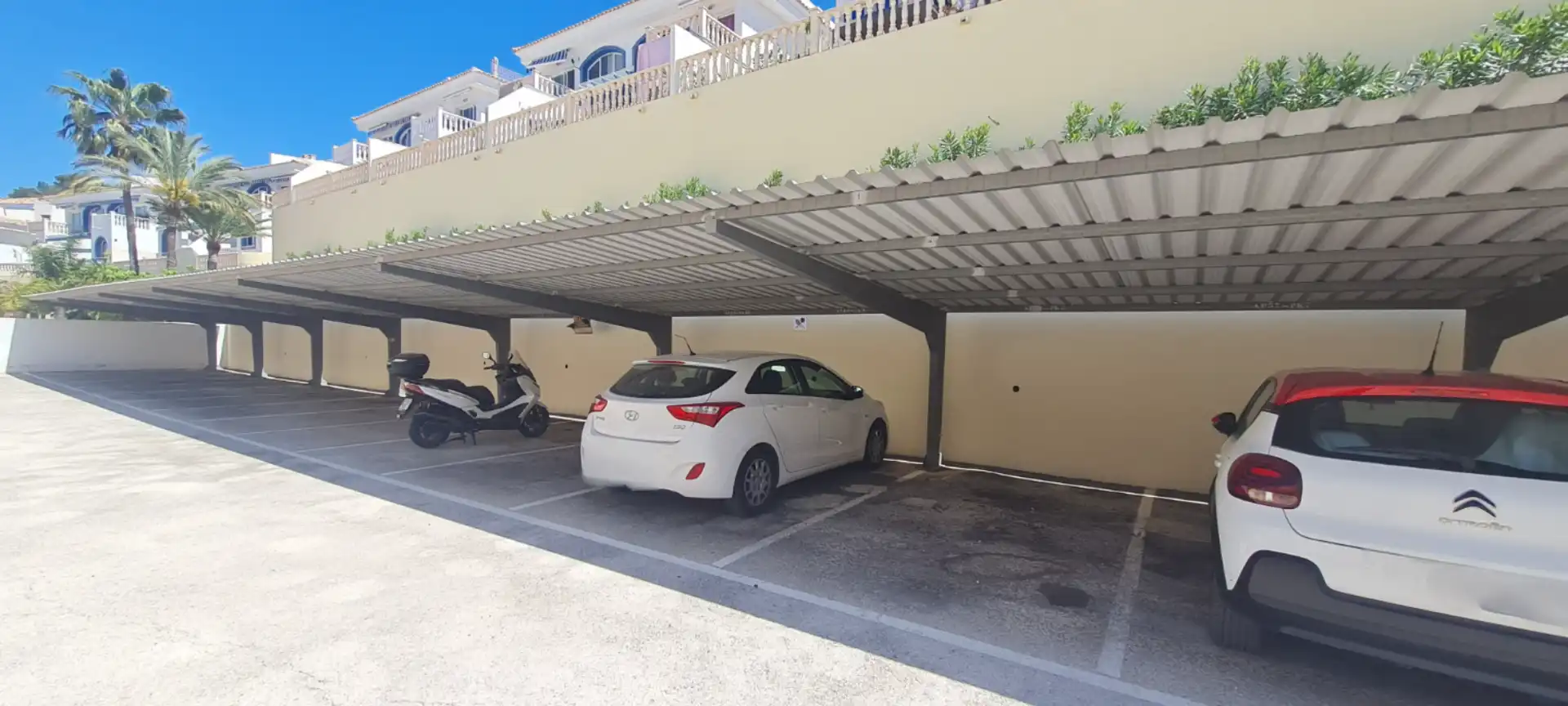 Aparcament de Apartament en venda en Calpe / Calp amb Aire condicionat, Calefacció i Terrassa