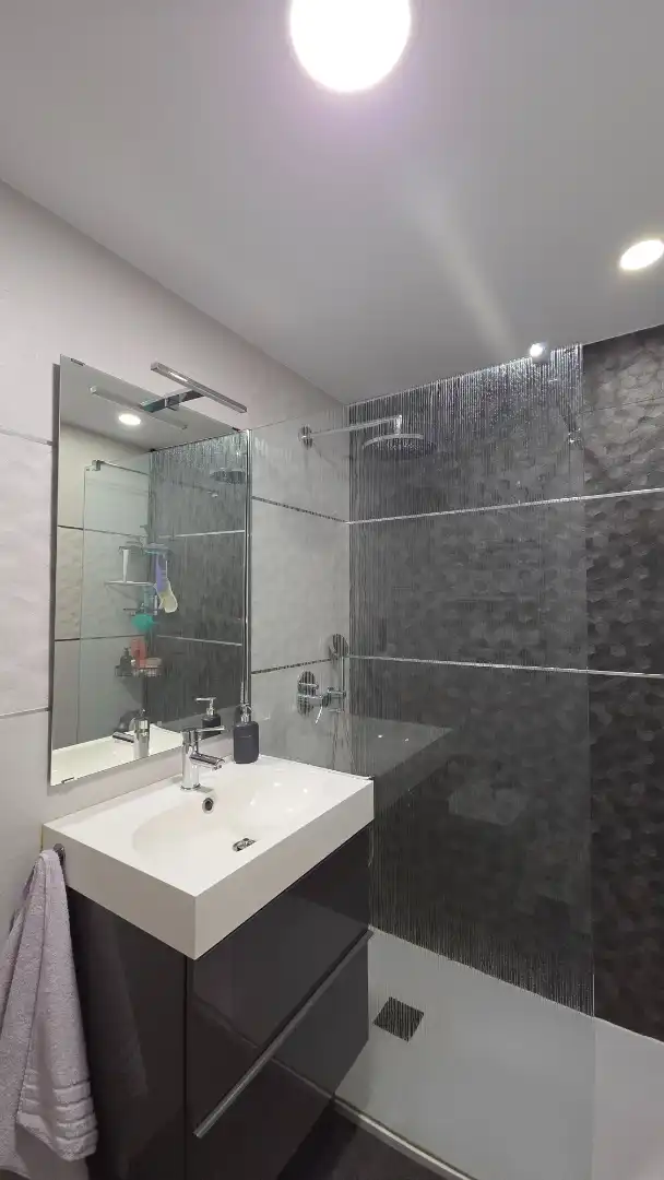 Baño de Piso en venta en Madrid con Aire acondicionado, Calefacción y Parquet