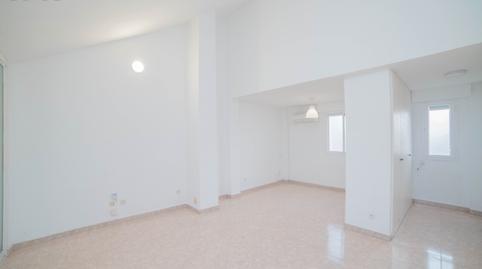 Foto 2 von Dachboden zum Verkauf in Calle de la Constitución, Sevilla la Nueva, Madrid