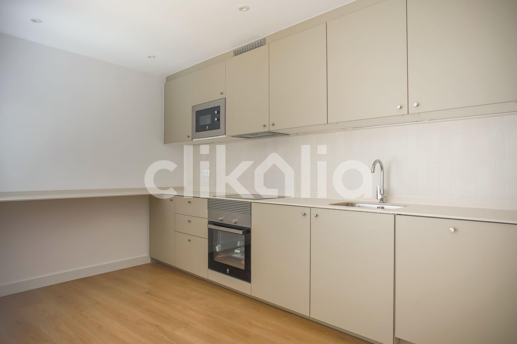 Cuina de Pis en venda en  Madrid Capital amb Aire condicionat, Calefacció i Terrassa