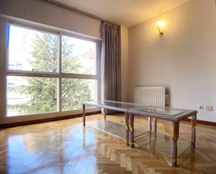 Bedroom of Flat to rent in  Madrid Capital