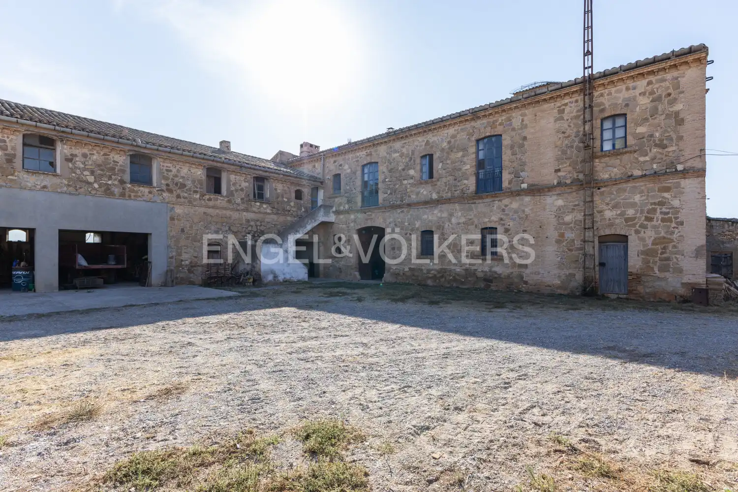 Vista exterior de Casa o chalet en venta en Llíria con Calefacción, Jardín privado y Parquet