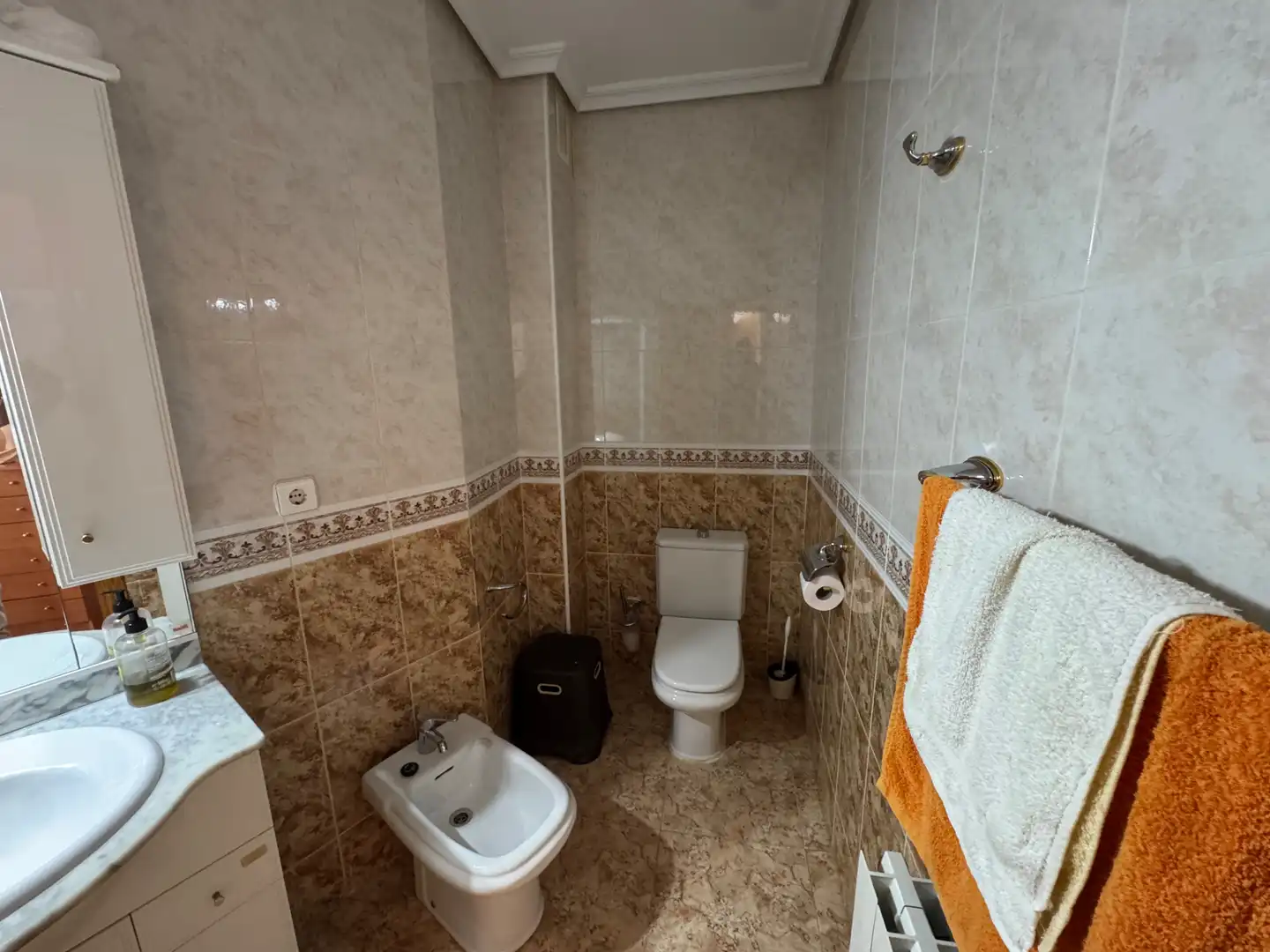 Baño de Piso en venta en Cehegín con Aire acondicionado, Calefacción y Trastero