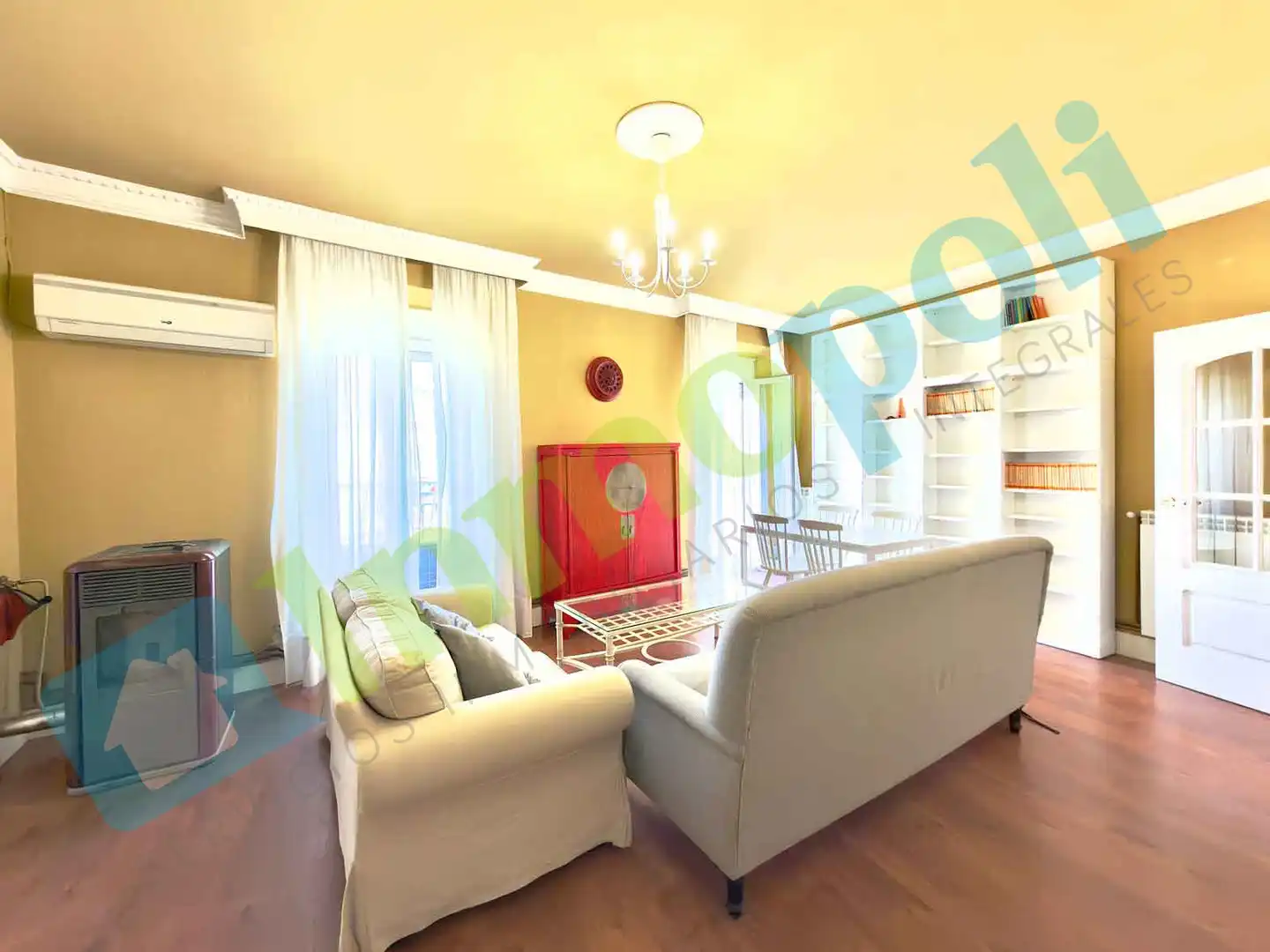 Living room of Flat for rent in Badajoz  with Air Conditioner, Heating and Furnished