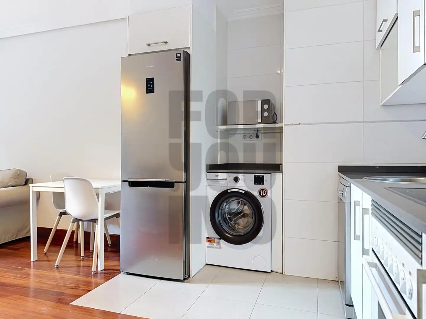 Cocina de Piso en venta en Irun  con Calefacción, Trastero y Balcón