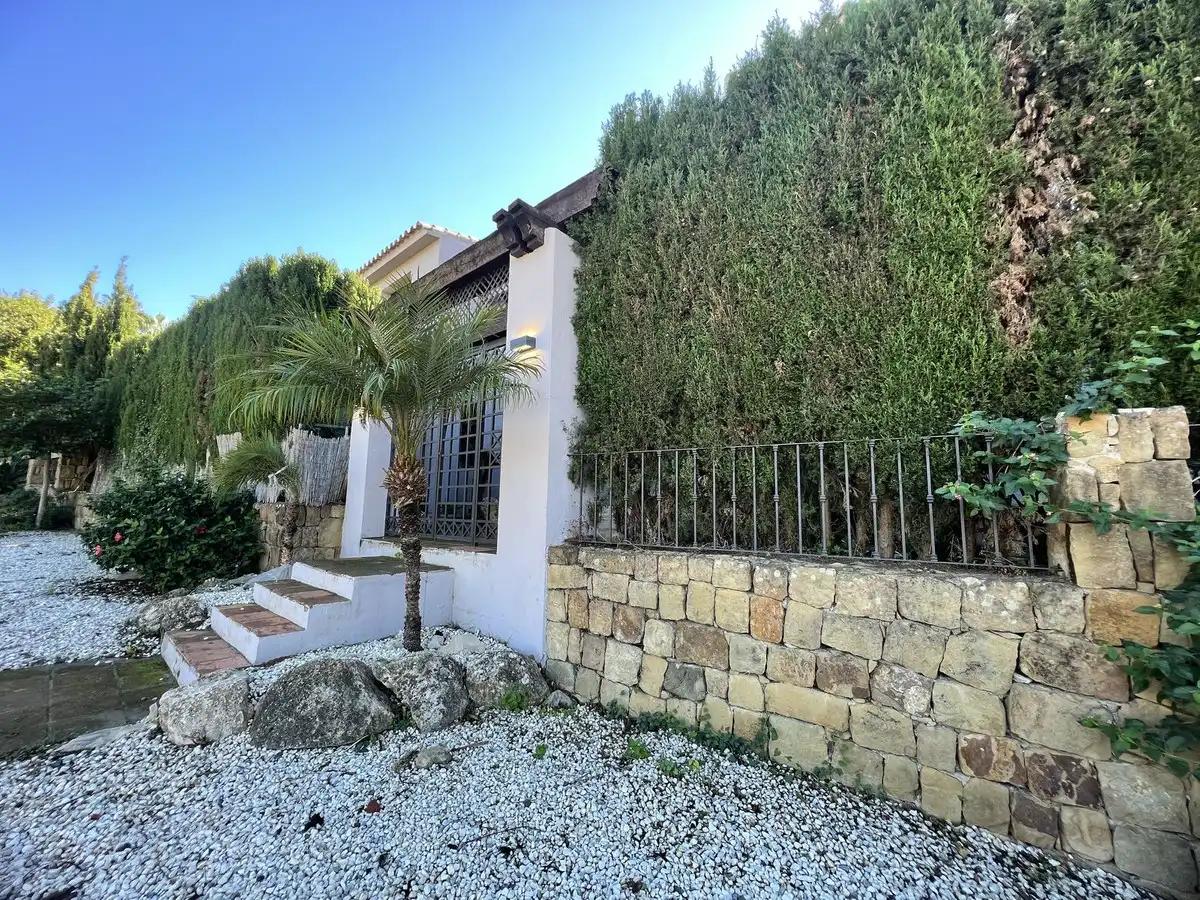 Chalet con piscina en venta en Benamara - Atalaya, imagen 4