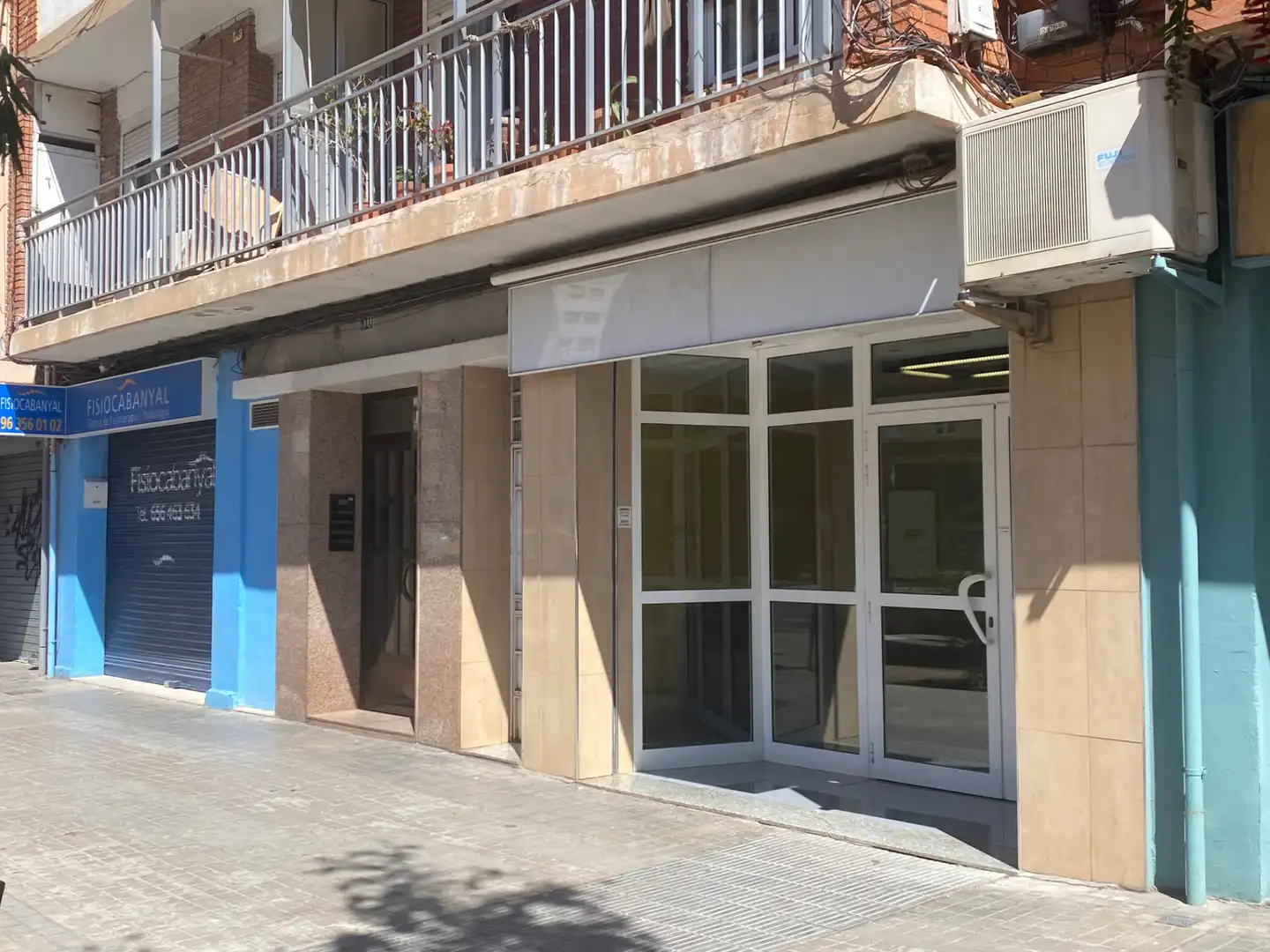 Vista exterior de Oficina de lloguer en Valencia amb Aire condicionat i Moblat