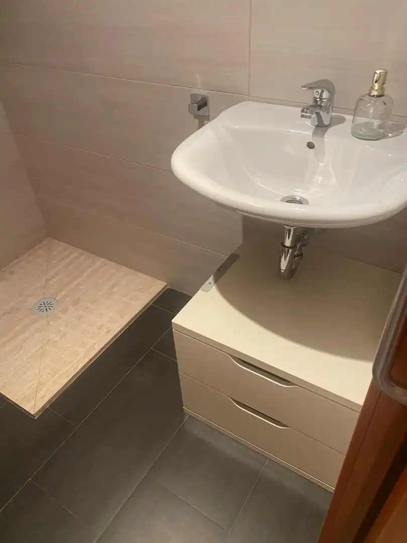 Flat for rent in Carrer del Castell de Solterra, 18, Montilivi