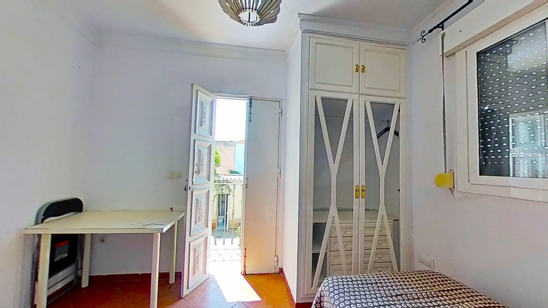 Bedroom of Houses for sale in Dos Hermanas  with Air Conditioner, Heating and Swimming Pool