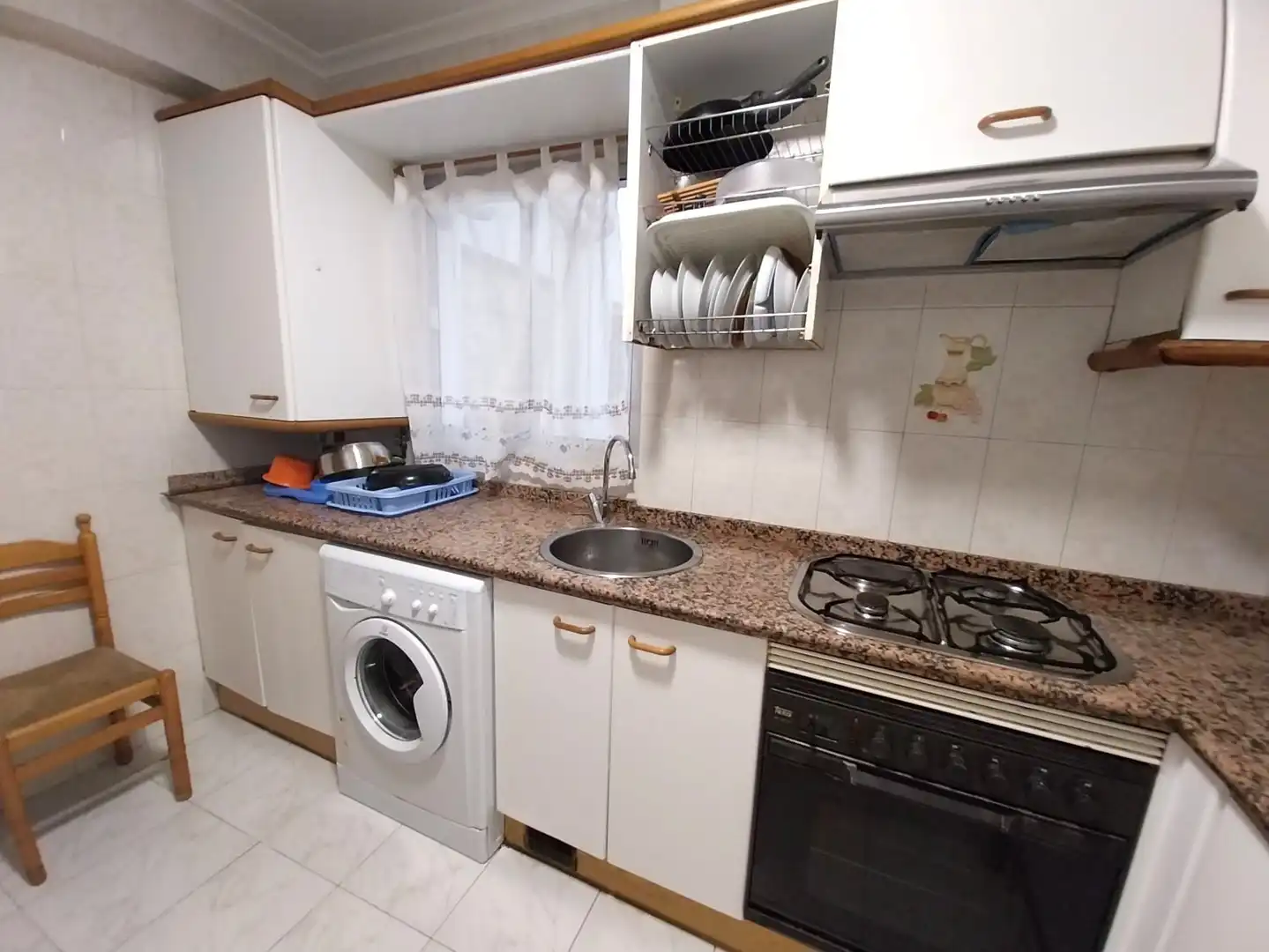 Cuina de Pis en venda en Valladolid amb Calefacció, Parquet i Traster