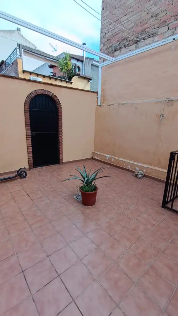 Casa adosada de alquiler en La Zubia con Amueblado, Horno y Lavadora