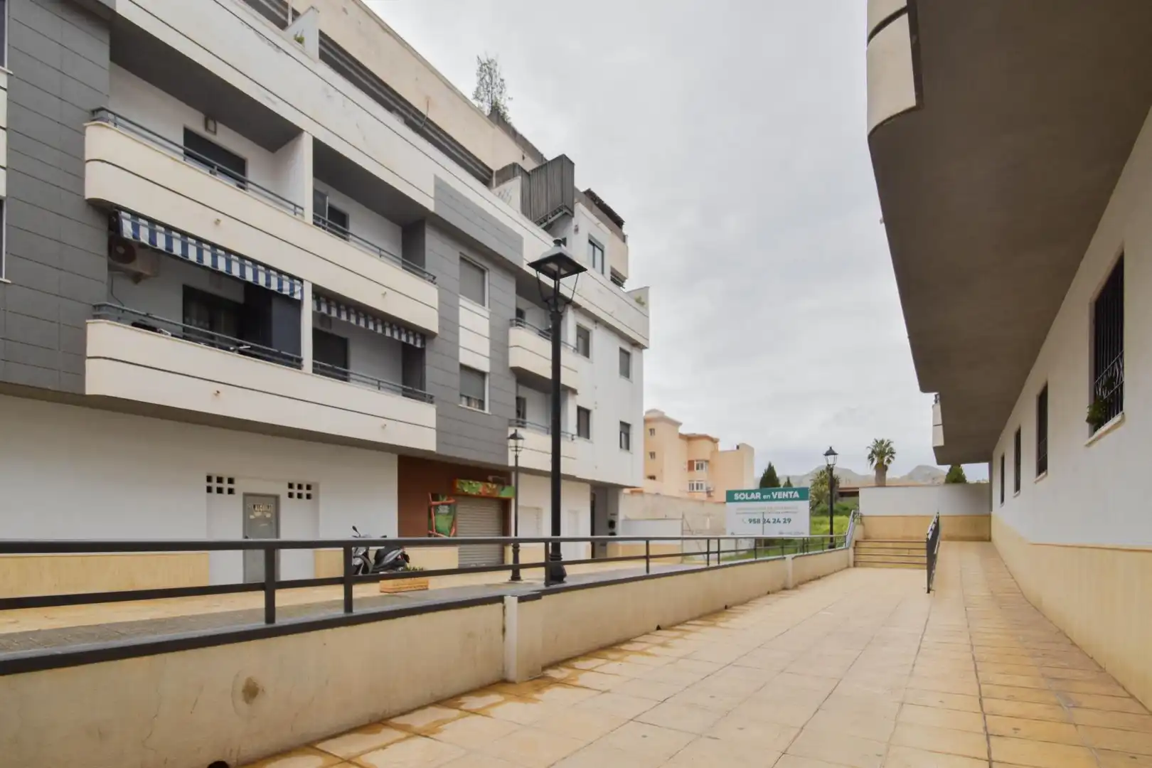 Vista exterior de Pis en venda en Atarfe amb Calefacció