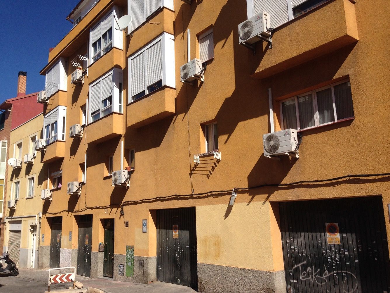 Study to rent in Calle del Hachero, San Diego