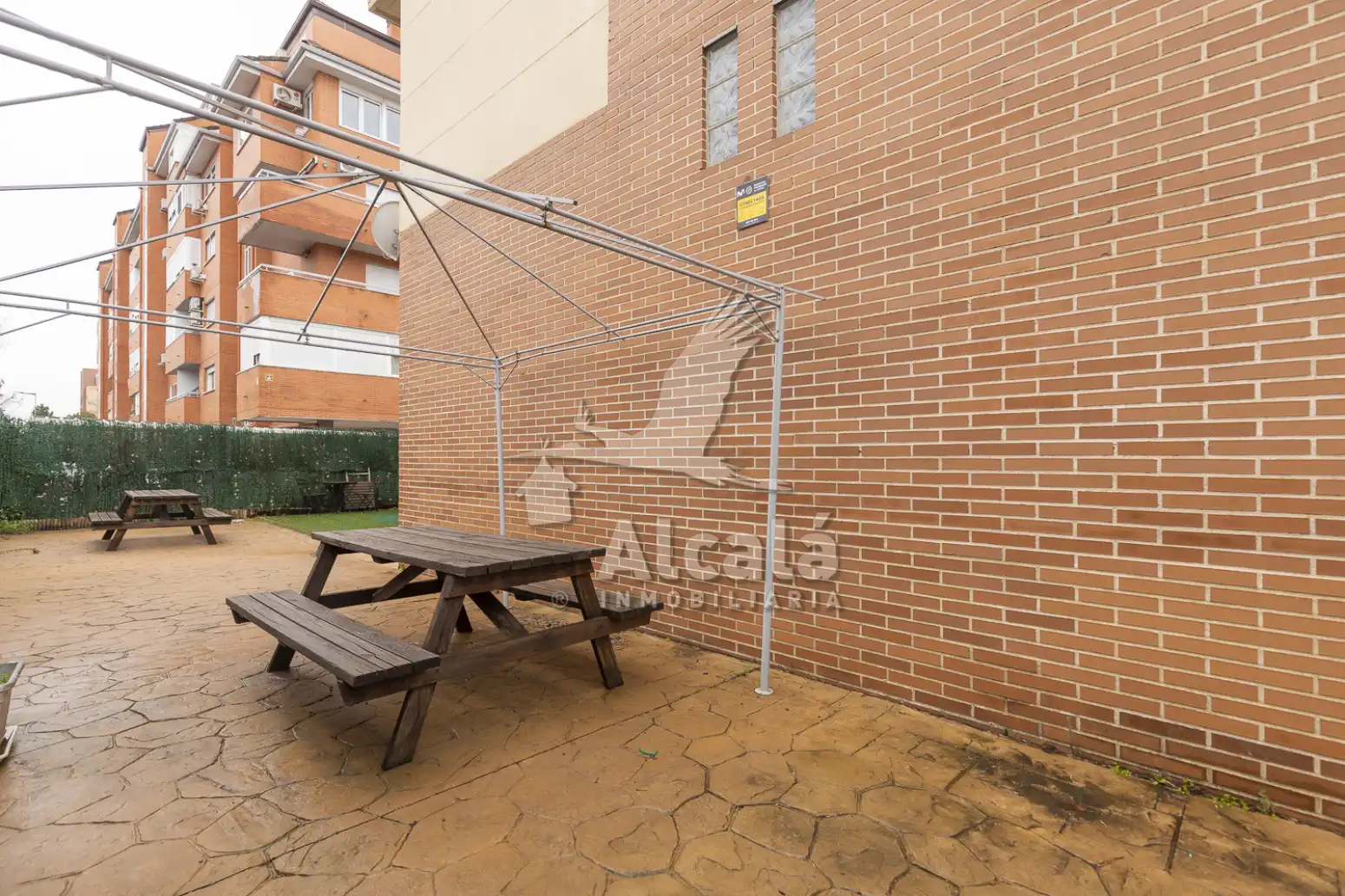 Terrasse von Einfamilien-Reihenhaus zum Verkauf in Alcalá de Henares mit Heizung und Terrasse
