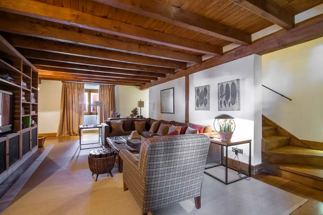 Sala d'estar de Casa o xalet en venda en Naut Aran amb Calefacció, Jardí privat i Parquet