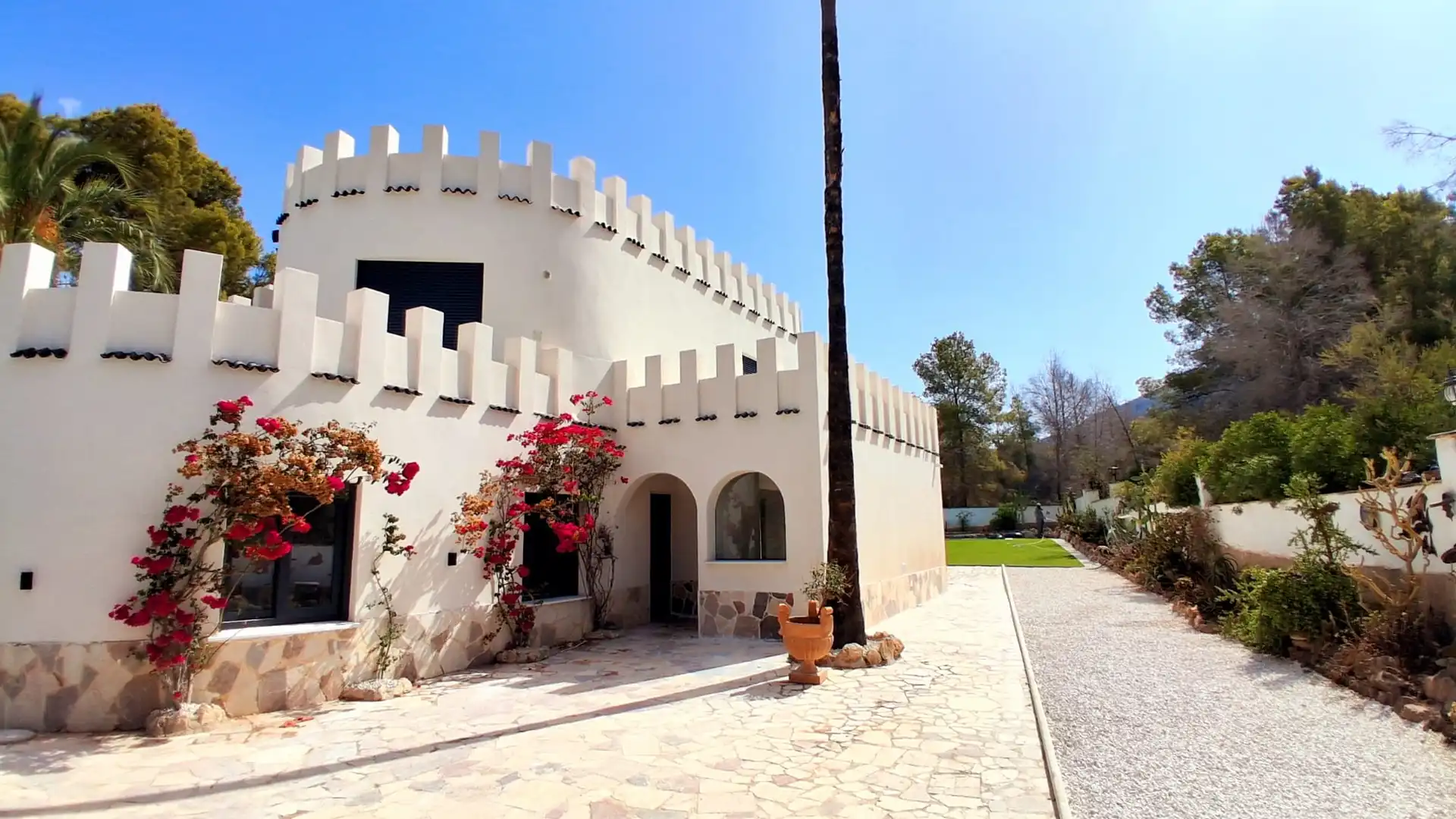 Exterior view of Houses for sale in L'Alfàs del Pi  with Air Conditioner, Heating and Private garden
