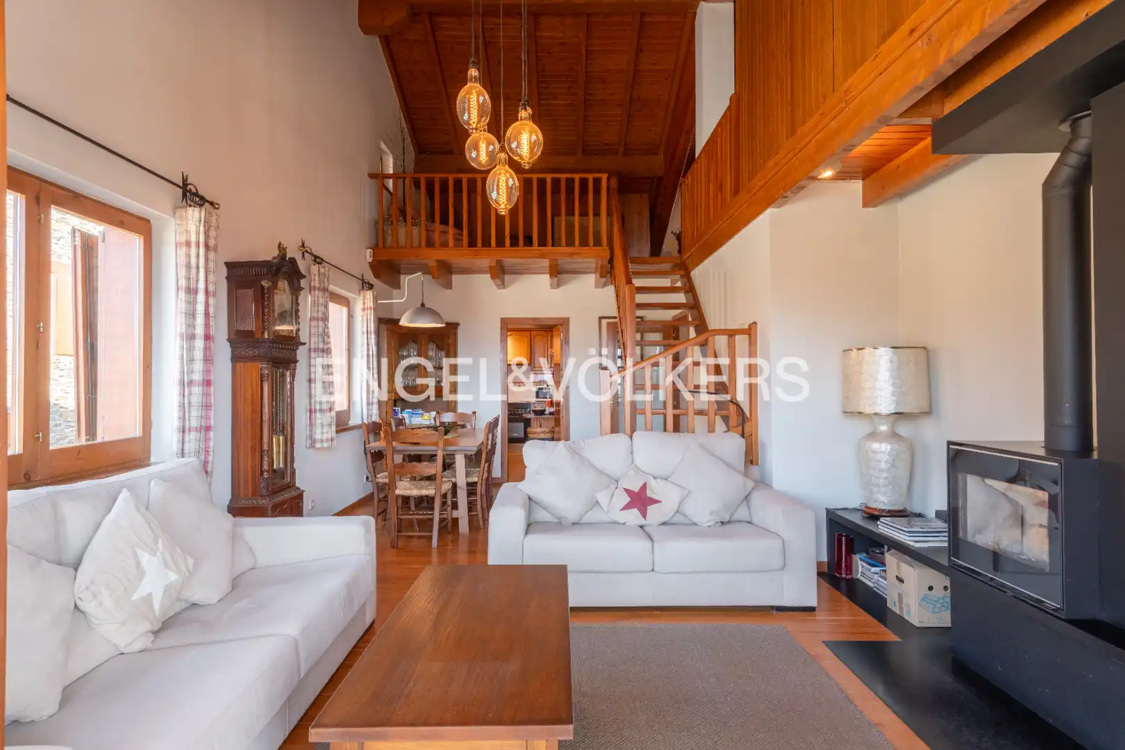 Sala de estar de Dúplex en venta en Ger con Calefacción, Parquet y Terraza