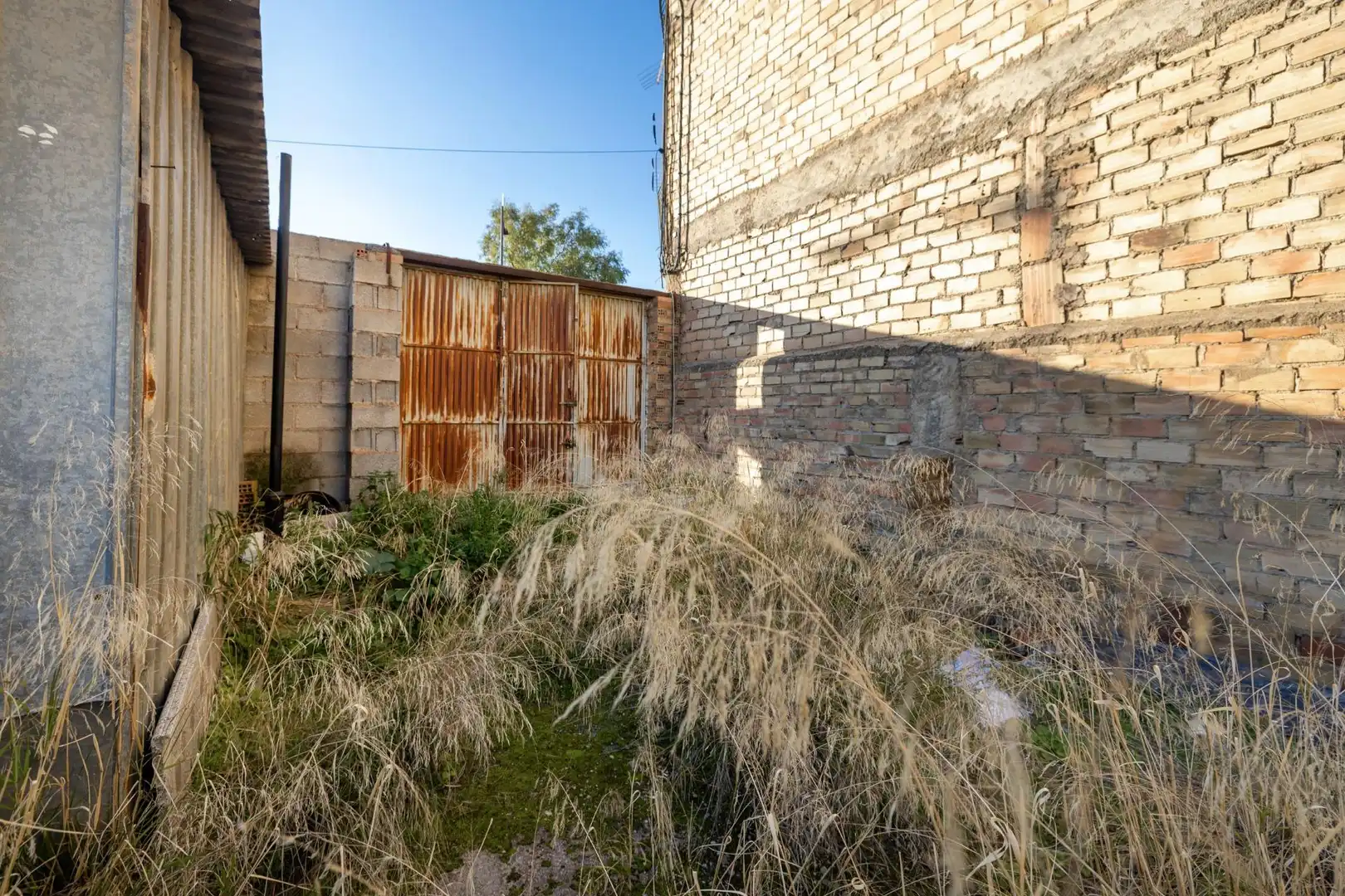 Residential land for sale in Calle Tierno Galván 5, imagen 5