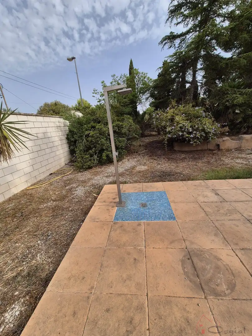 Jardí de Casa o xalet en venda en Picassent amb Aire condicionat, Terrassa i Traster