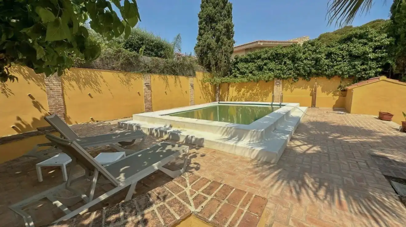 Jardí de Casa o xalet en venda en Alicante / Alacant amb Aire condicionat, Calefacció i Jardí privat