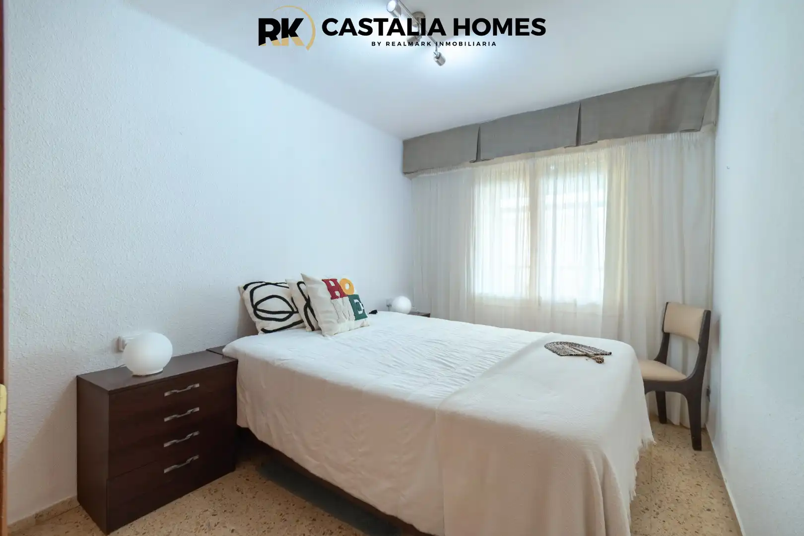 Habitación de Apartamento en venta en Benicasim / Benicàssim con Terraza y Piscina comunitaria