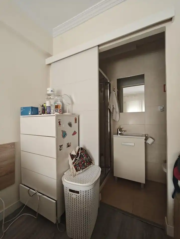 Bany de Planta baixa en venda en Madrid amb Calefacció