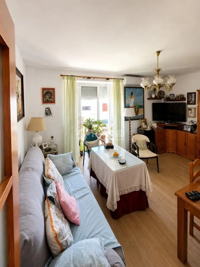 Sala d'estar de Pis en venda en El Puerto de Santa María amb Aire condicionat i Terrassa