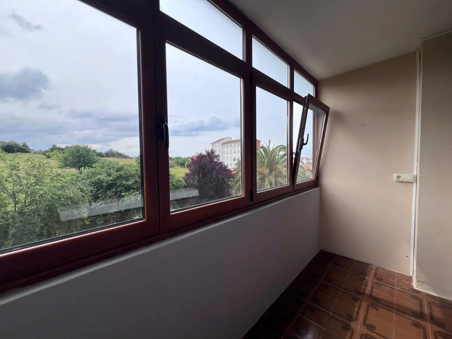 Flat for sale in Avilés - Calle del Carmen, Villalegre - La Luz