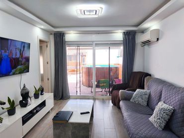 Semi-detached house for sale in Calle Socuéllamos