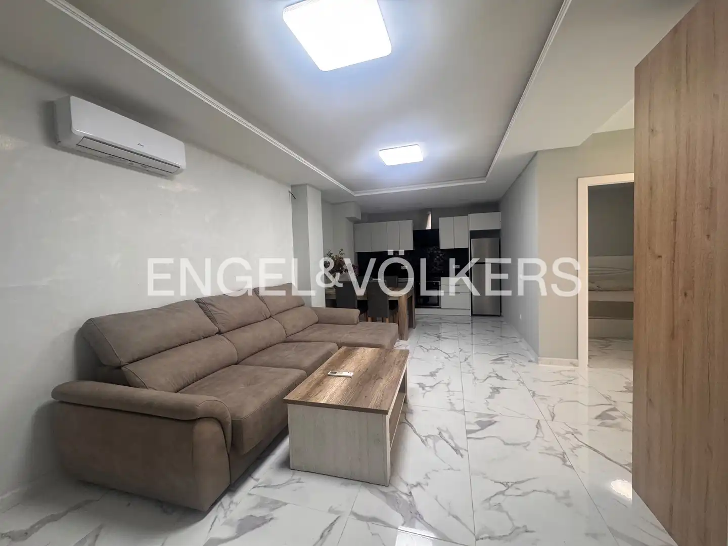 Sala d'estar de Apartament de lloguer en Valencia amb Aire condicionat, Calefacció i Moblat