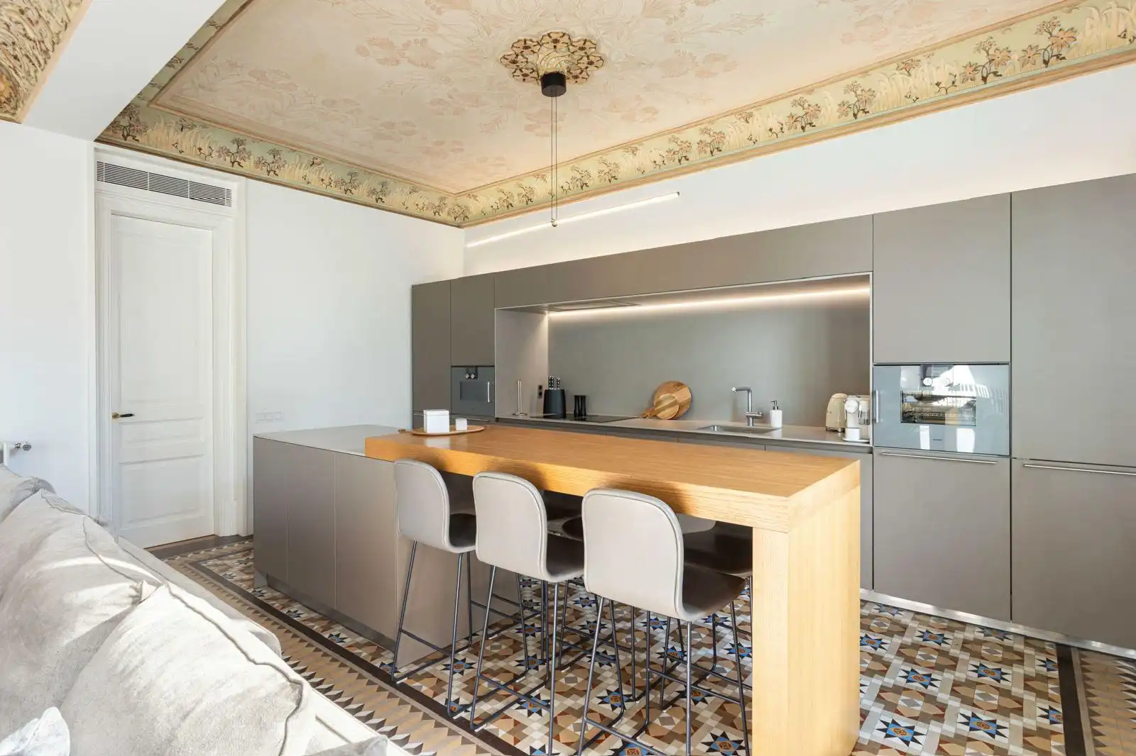 Küche von Wohnung zur Miete in Barcelona mit Klimaanlage, Heizung und Terrasse