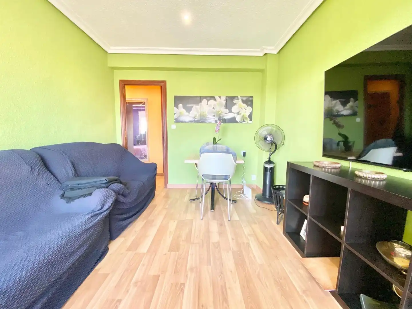 Sala d'estar de Apartament de lloguer en Torrevieja amb Calefacció, Terrassa i Moblat