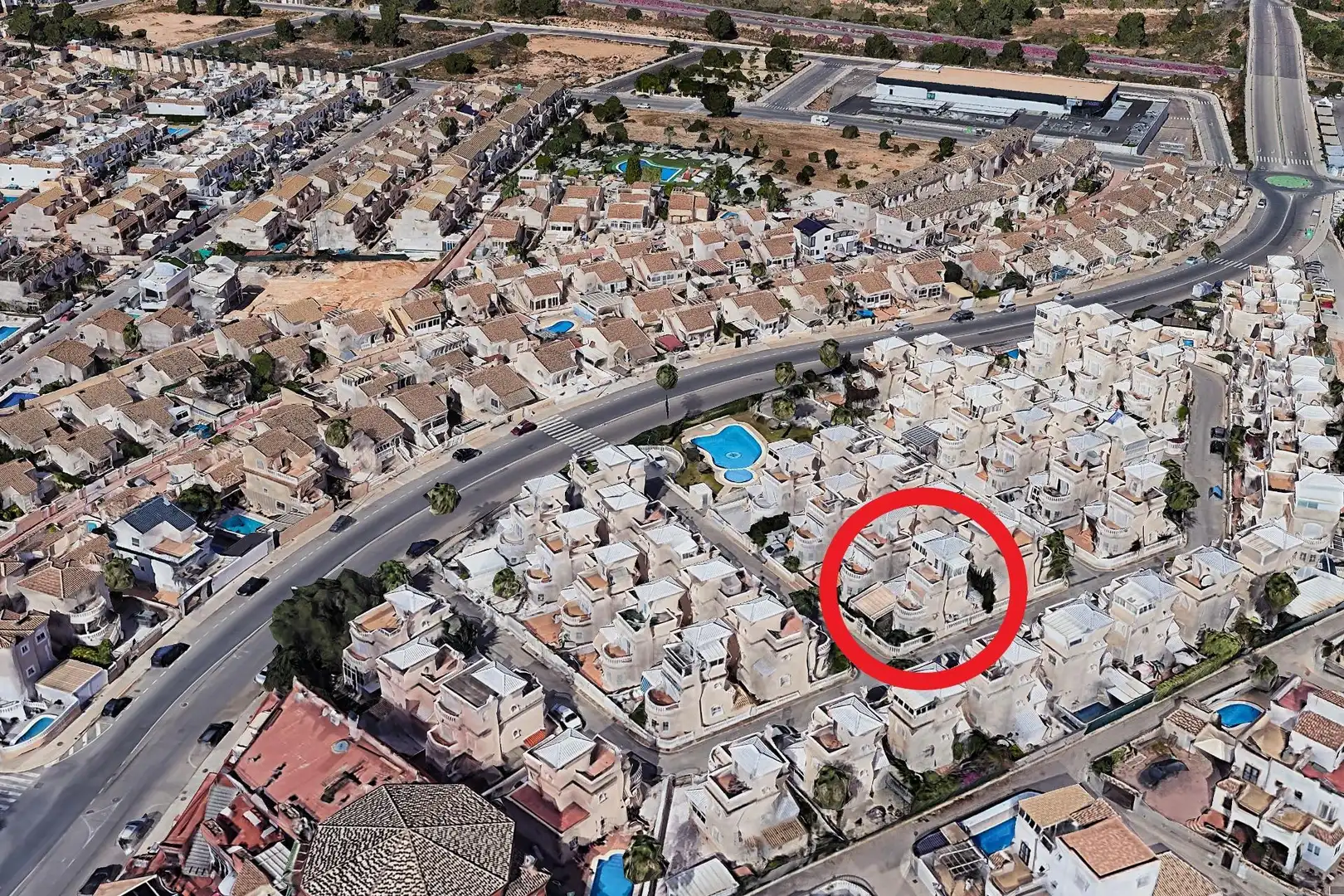 Vista exterior de Casa o xalet en venda en Orihuela amb Aire condicionat, Calefacció i Jardí privat
