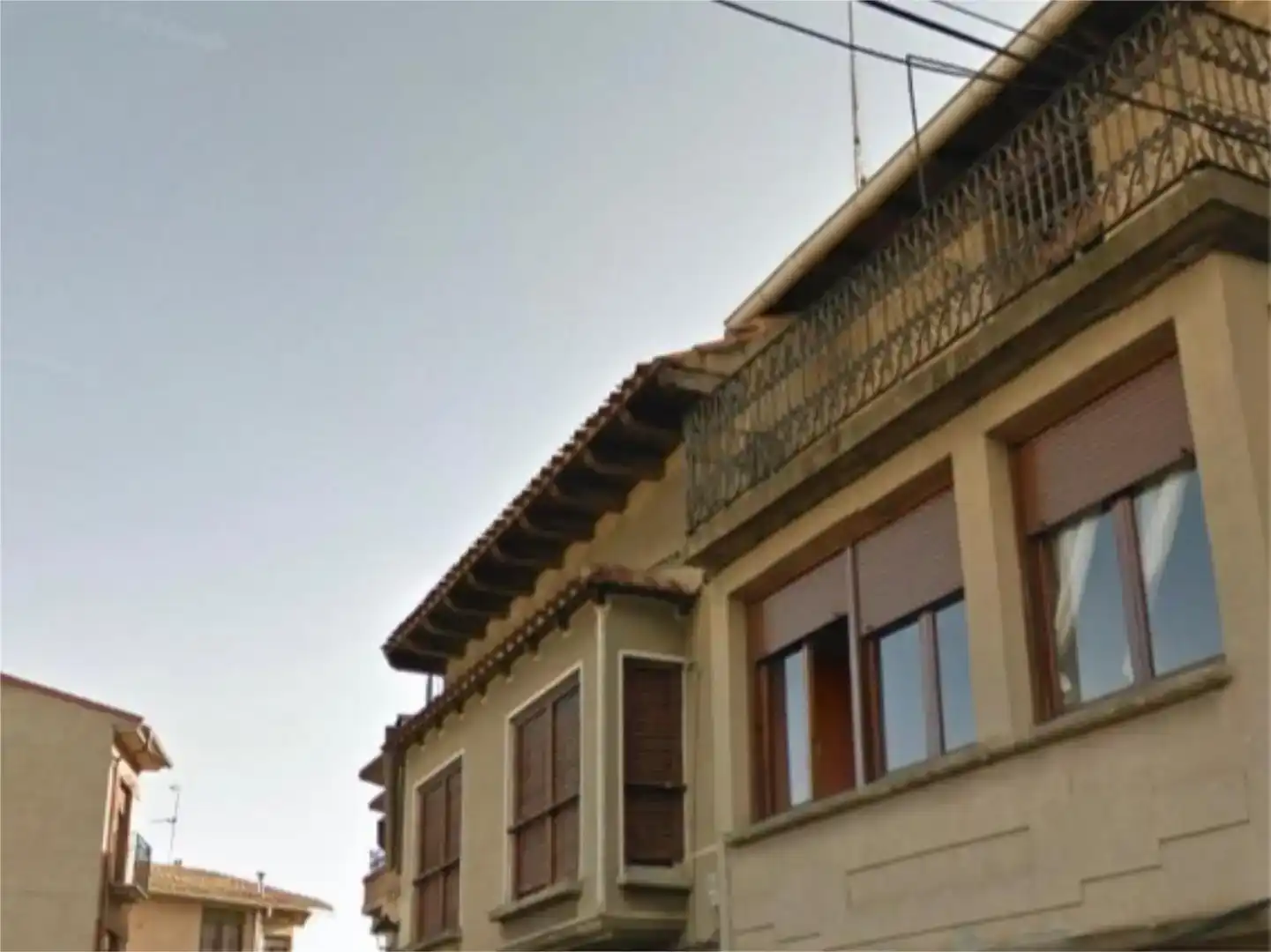 Vista exterior de Casa adosada en venda en Olite / Erriberri amb Balcó
