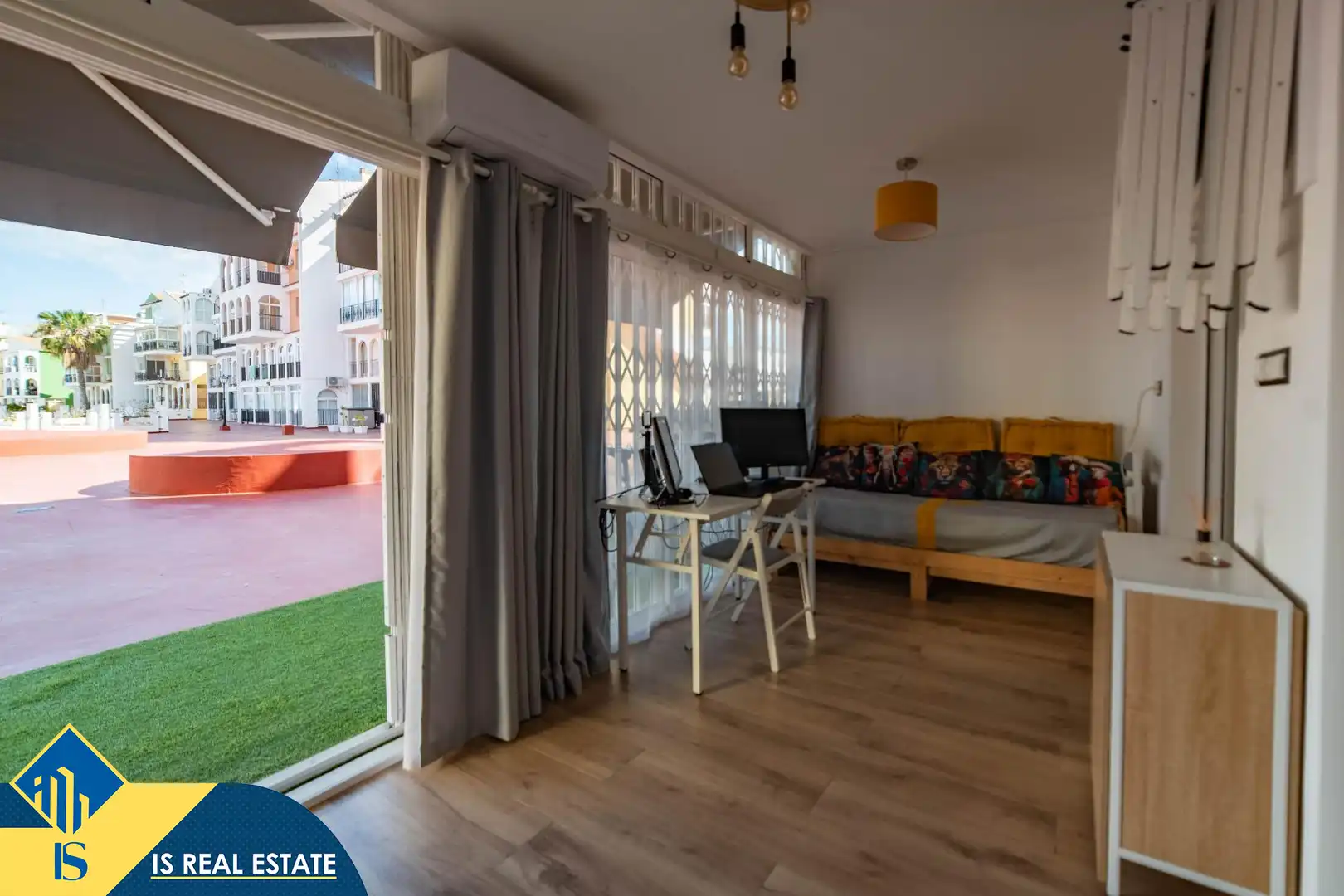 Apartamento con piscina en venta en Centro, imagen 9