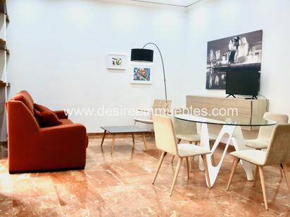 Living room of Flat to rent in  Valencia Capital  with Air Conditioner and Balcony