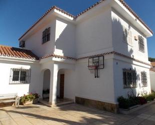 Vista exterior de Casa o xalet en venda en Benalmádena amb Aire condicionat, Calefacció i Terrassa