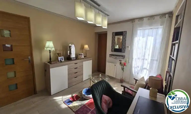 Sala d'estar de Casa o xalet en venda en Roses amb Calefacció, Jardí privat i Traster