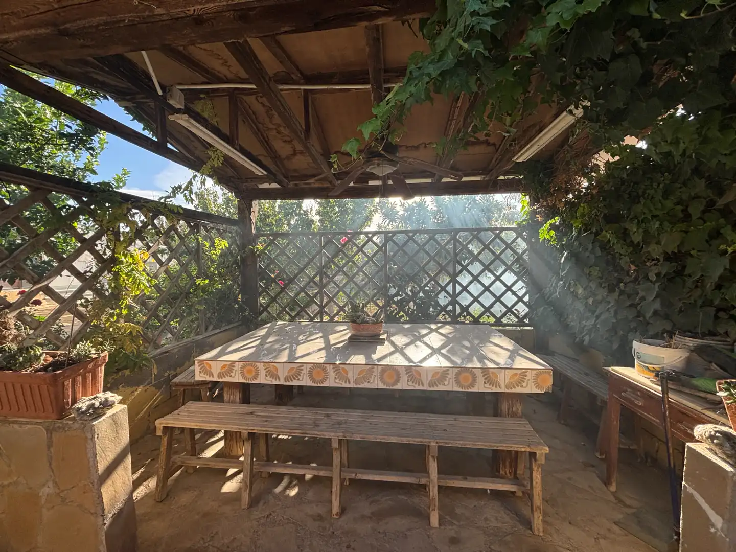 Terrasse von Country house zum Verkauf in Flix mit Klimaanlage, Privatgarten und Schwimmbad