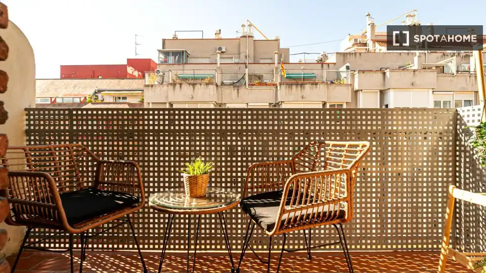 Flat with terrace to rent in Eixample, imagen 3
