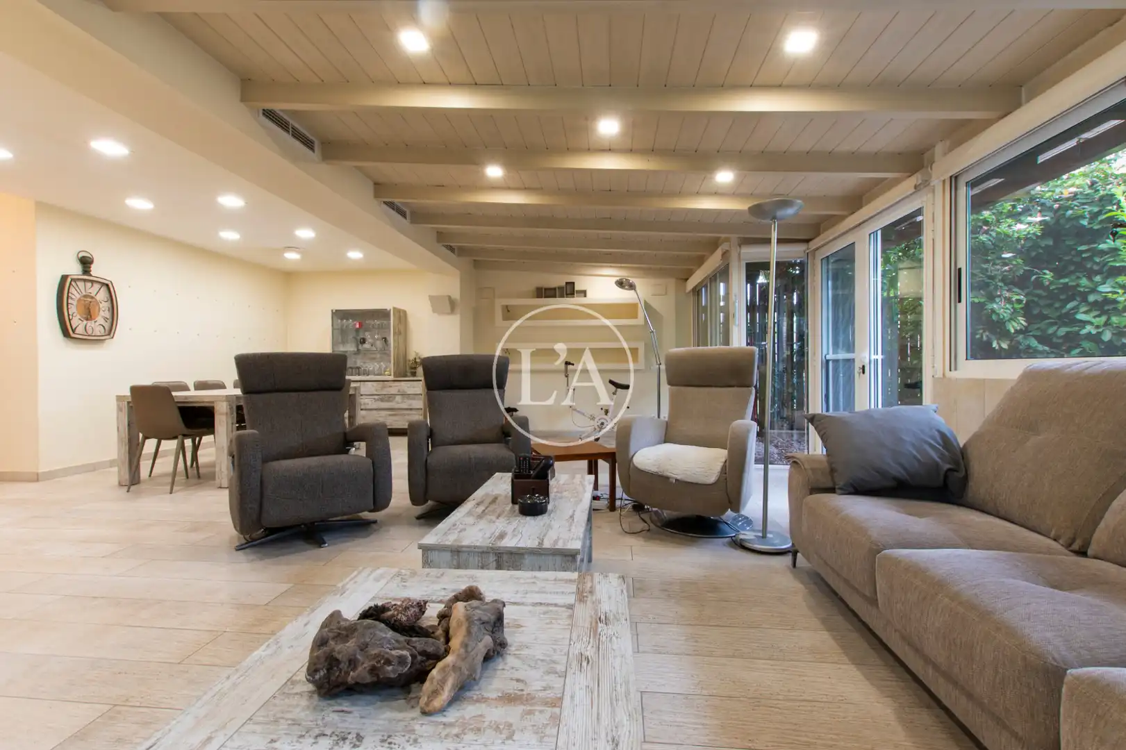 Semi-detached house with terrace for sale in Carrer d'Alexandre Galí, imagen 12