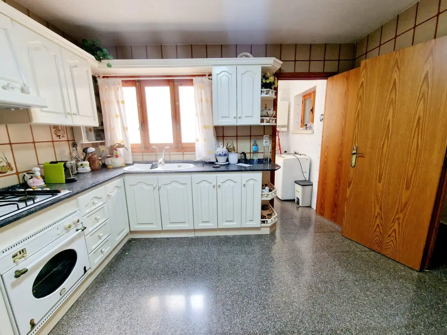 Cocina de Piso en venta en Águilas con Jardín privado, Terraza y Amueblado